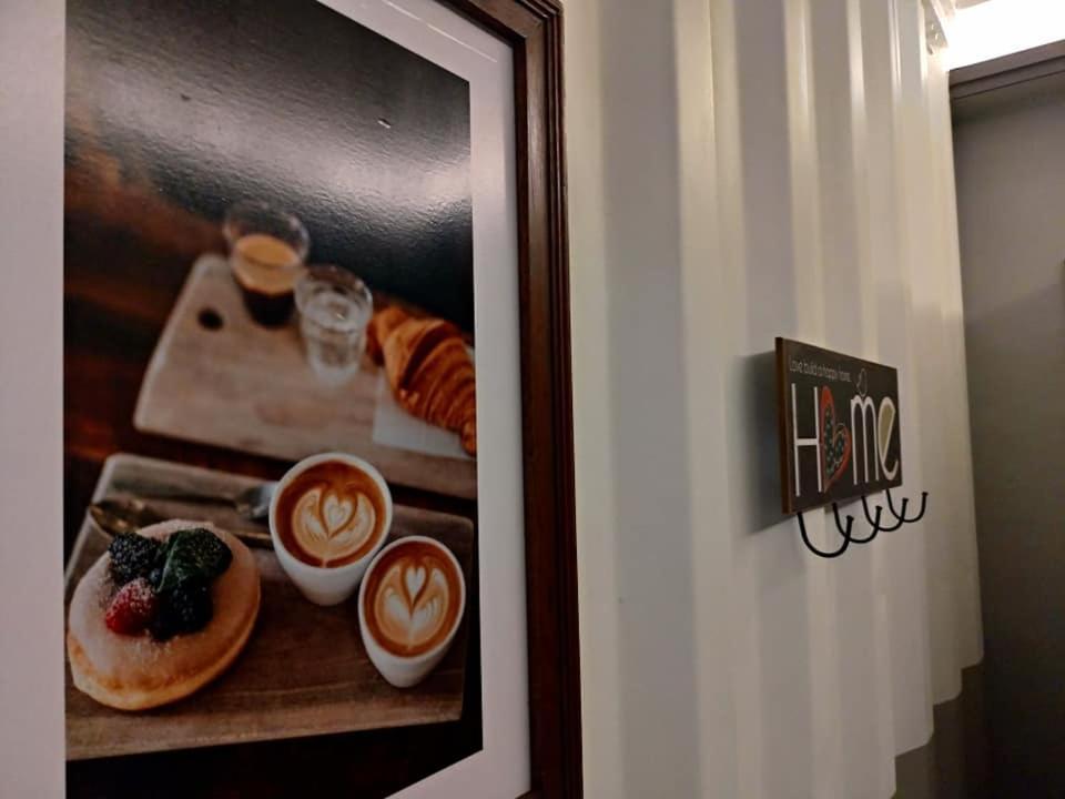 Hotel Snow Анхелес Екстериор снимка