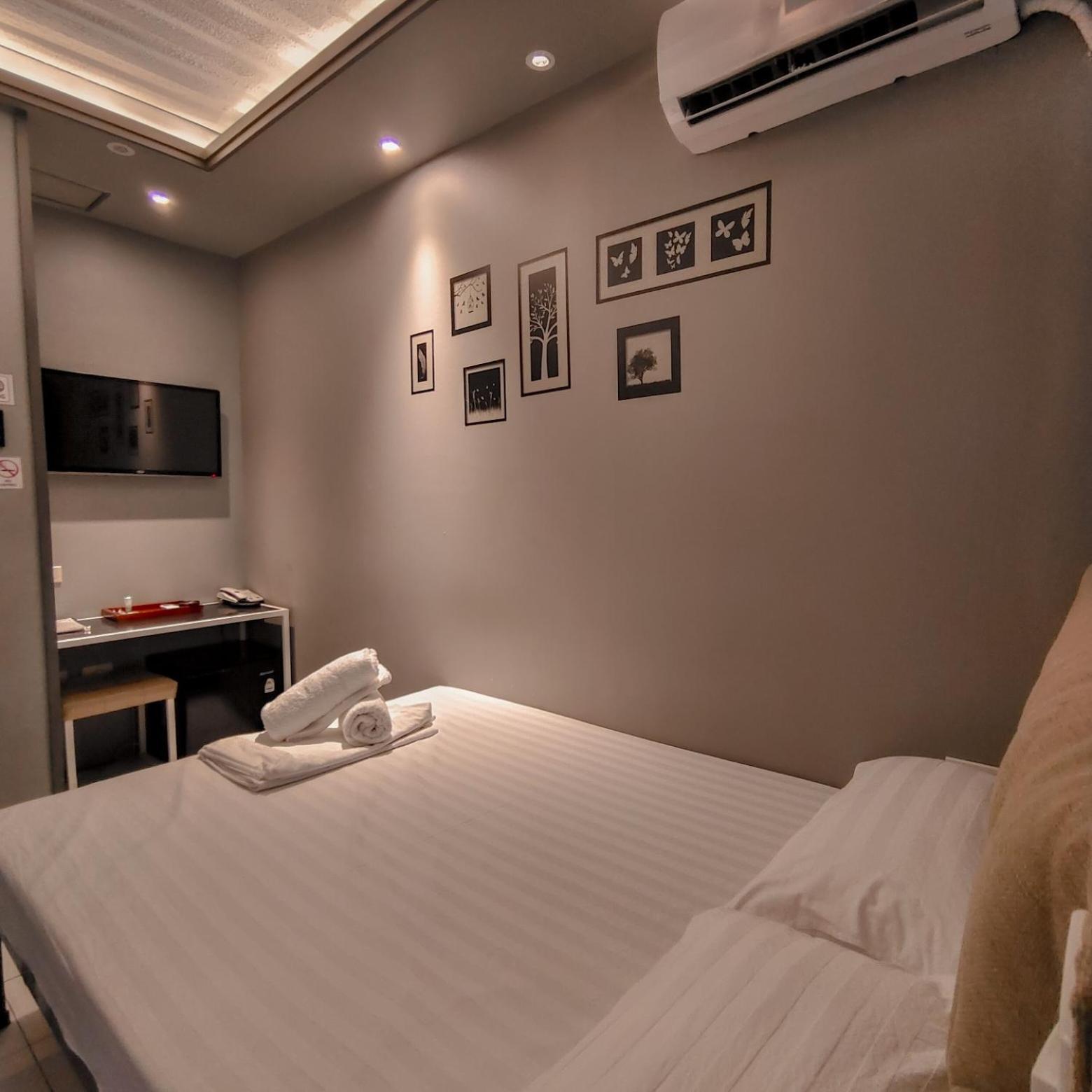 Hotel Snow Анхелес Екстериор снимка